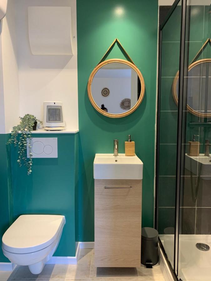 Le Petit Bali - Studio - Wifi - Parking - Coeur De Ville Pont-lʼAbbé Zewnętrze zdjęcie
